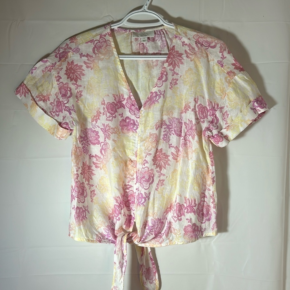 Linen Charter Club Luxury blouse size small floral print tie front cottage core